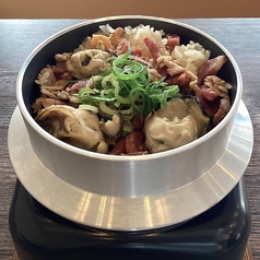 牡蠣の具だくさん中華釜飯(米1合分)