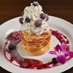 ミックスベリーパンケーキ