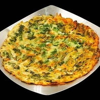 幅広い方に大人気のチヂミ！