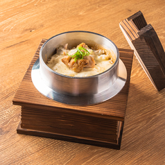 鶏とチーズの洋風釜めし