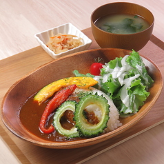 【彩り野菜のスパイシーカレー 1,480円（税込）◇じっくり煮込んだコク】の写真