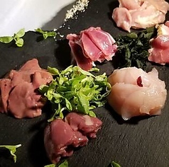 地鶏のお刺身6種盛り合わせ