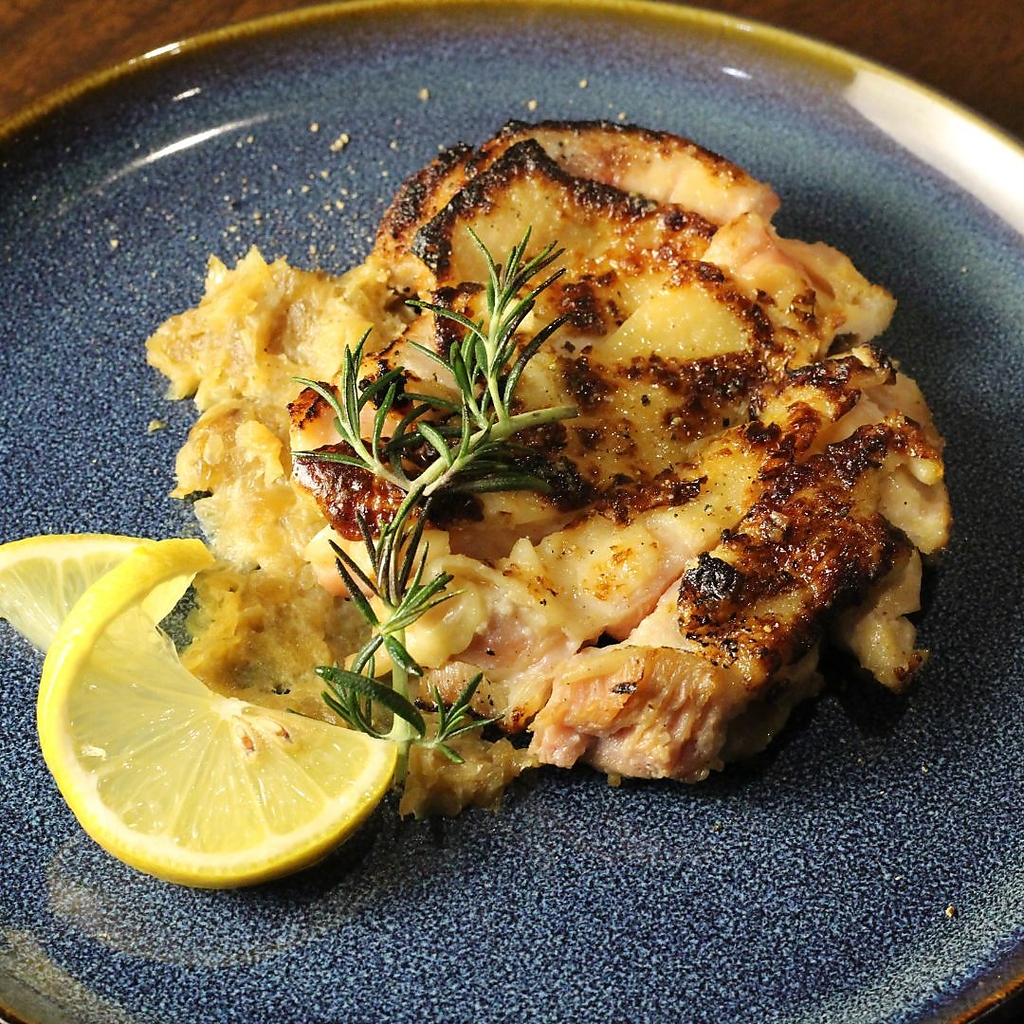 鶏ももの塩こうじステーキ～オニオンソース～