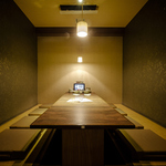 早めのご予約がお薦め！人気の掘りごたつ個室(最大8名様まで)。6名様～8名様の忘年会にもピッタリ！