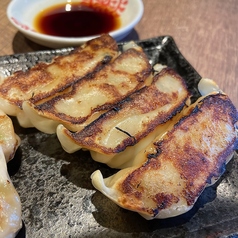 六白　黒豚餃子　（一人前　4個）