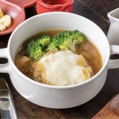 自家製ハンバーグオニオンスープ