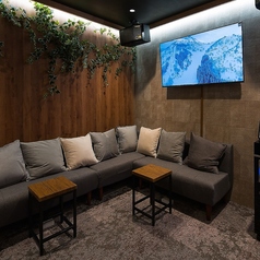 カラオケ付個室もございます♪個室は2200円(税込)でご利用可能です！