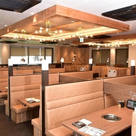 ご注文頂いたお料理はスタッフがお席までお持ち致します