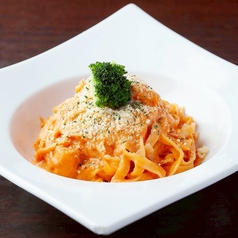 小エビのトマトクリームパスタ