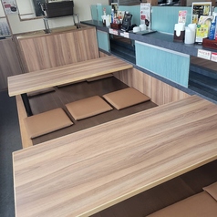 8番らーめん 小松店の雰囲気3