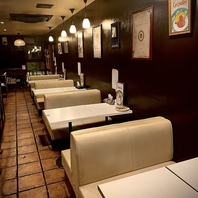◇ゆったりと落ち着いた雰囲気の店内◇