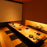 集合解散も楽チンな立地にある大型和食宴会場◎プロジェクターもございます。