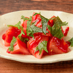 きゅうり1本漬け/なすの浅漬け/燻製もやしナムル/太陽の恵みトマト