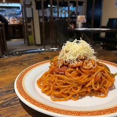 とろけるチーズのせナポリタン