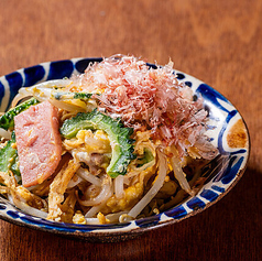 豆腐干のゴーヤチャンプル