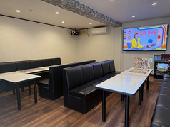 少人数から大型宴会まで、ご利用人数や部屋タイプによって楽しめるパーティルームも完備してますので、各種宴会にもご利用頂けます!会社宴会、女子会、サークル飲み等ご利用の人数に応じて最適なお部屋をご用意いたします。お気軽にご相談下さい!