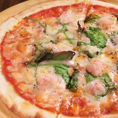 当店自慢のピザはお酒との相性抜群！！