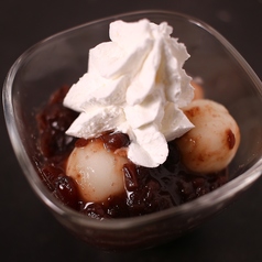 白玉ぜんざい499円／白玉入り抹茶アイスモナカ699円