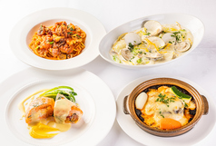 ランチは11:30～15:00(L.O.14:30)。