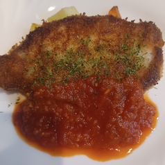 三元豚ロースカツレツトマトソース
