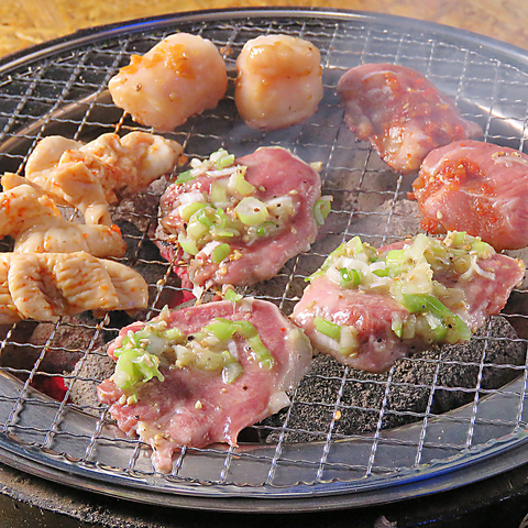炭火ホルモン焼き やっちゃん(みずほ台/焼肉・ホルモン)＜ネット予約可
