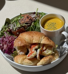 クロワッサンサンド