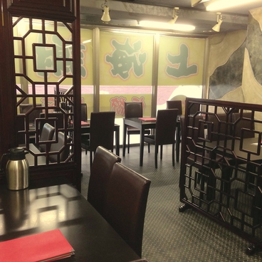 中国料理 上海謝謝 鶴川店の雰囲気1