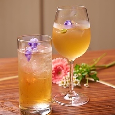 両手いっぱいの花束を添えて～特製ジャスミンカクテル～