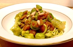 小海老とホタテ、アヴォガドのジェノベーゼ　Genovese pasta