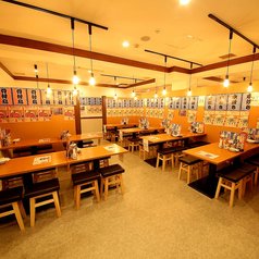 【宴会最大185名様迄】広々とした店内で宴会を!2時間飲み放題付コースは2200円~とコスパ抜群です♪会社宴会・打ち上げ等の大人数にも是非ご利用ください!