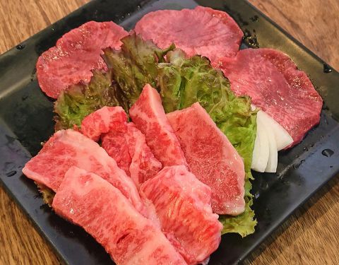 焼肉ダイニング 花衣苑 多摩センター店 焼肉 ホルモン のランチ ホットペッパーグルメ