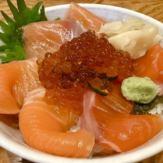 サーモンいくら小丼