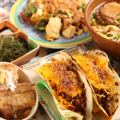 沖縄の定番を味わい尽くす！〆まで南国の恵み◎