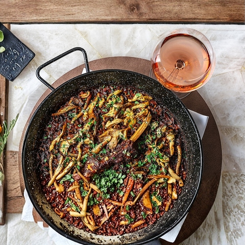 日本の四季折々の食材とスペイン料理を融合したイノベーティブレストラン