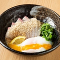料理メニュー写真&nbsp;ヒラスの胡麻和え　温玉のせ