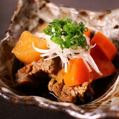 牛タンのやわらか煮込み