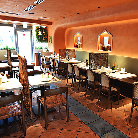 表参道ヒルズ3F◆洗練の街表参道で出会う,モダンインド料理