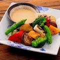 料理メニュー写真 8種野菜のわら焼き　バーニャカウダ風