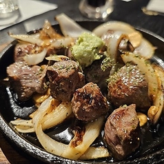 牛肉ガーリックステーキ