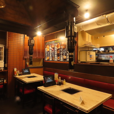 あみ焼き元祖しちりん 北松戸駅前店の雰囲気1