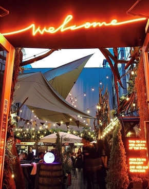 すすきのNグランデ　ビアガーデン　BEAR GARDEN(ベアガーデン)の雰囲気1