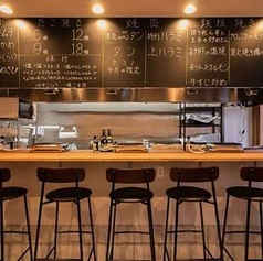 カジュアルに利用できるカウンター席です◎