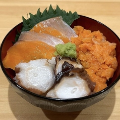 海鮮丼