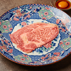 上質な和牛を心ゆくまで味わい尽くせる渾身のコース。