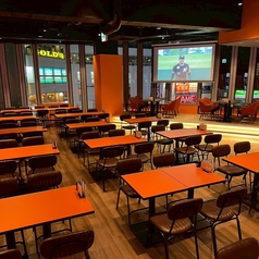 ダーツフロアのみの半貸し切りも可能！友達や同僚とダーツのミニトーナメントの開催も可能です。ぜひお気軽にご相談ください。