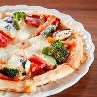 ピザやパスタメニューも豊富にご用意！