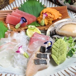 新鮮なお造り他、旬を生かした一品料理が50品以上