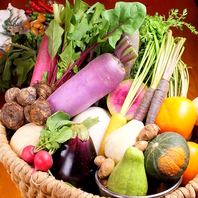 【素材の味を活かす】季節折々、新鮮な旬のお野菜を使用
