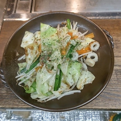 【人気】ホルモンの野菜炒めの写真