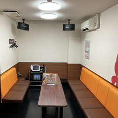 カラオケまねきねこ 大和八木駅前店の雰囲気1